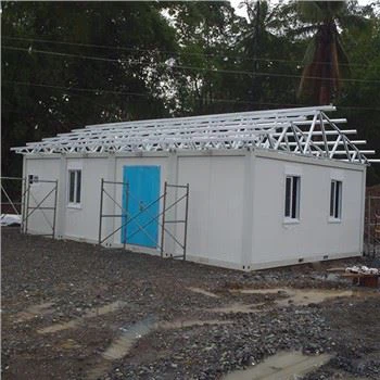 Settu saman gámahús fljótt